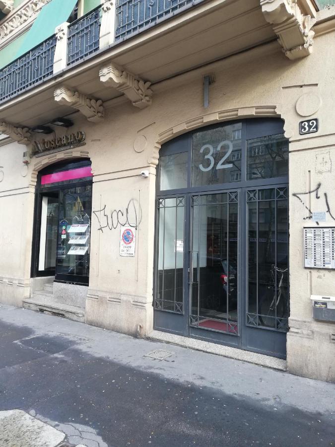 Al 32 Apartment Milan Luaran gambar