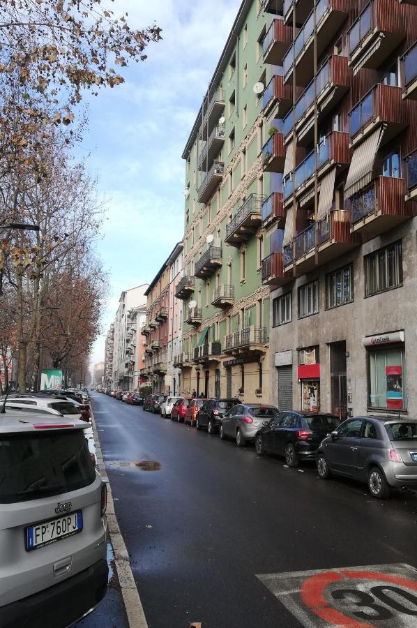 Al 32 Apartment Milan Luaran gambar